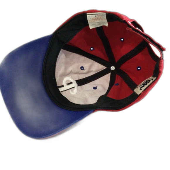 Fan Favorite Cap Hat Unisex Adjustable Strap Red Philadelphia Phillies - Picture 6 of 9